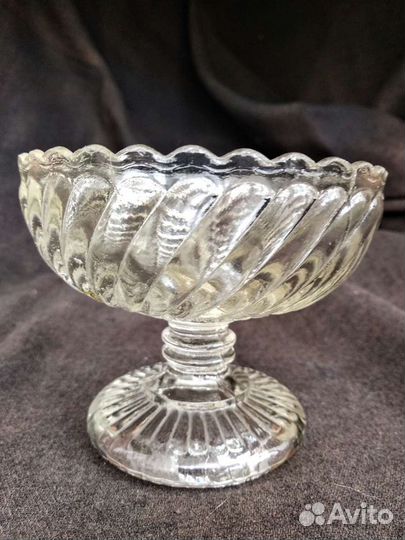 Старинная конфетница.Вазочка.Стекло до1917г.Винтаж
