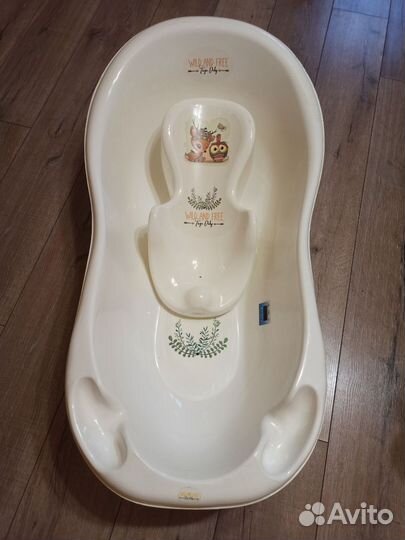 Ванночка для купания с горкой