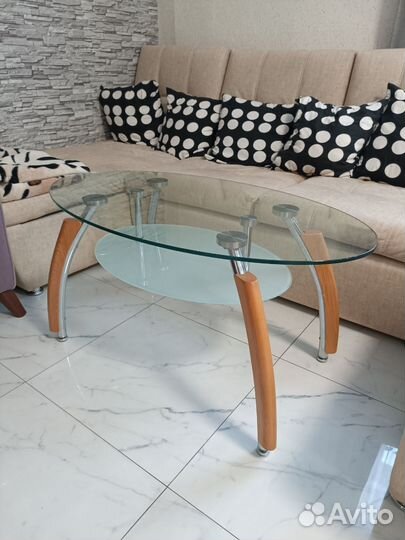 Стол журнальный