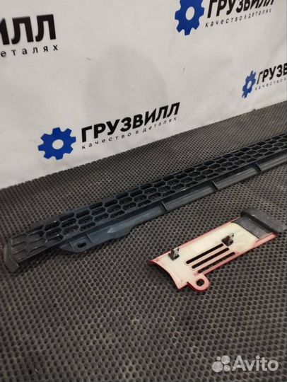 Решетка радиатора Scania 6-series 2307679