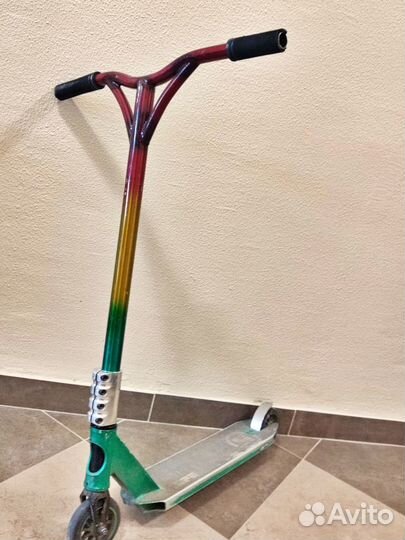 Самокат трюковый Pro Scooter Hipe H4 3 color