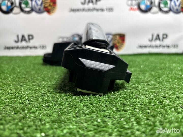 Ручка двери передняя правая Mercedes-Benz C 200