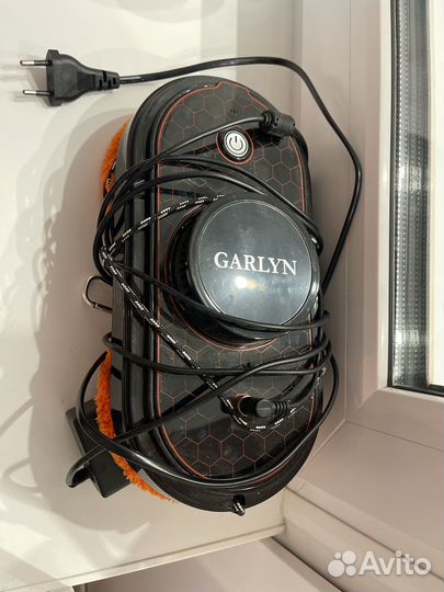 Робот мойщик окон garlyn