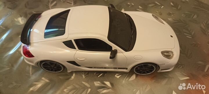 Машина на радио пульте управления