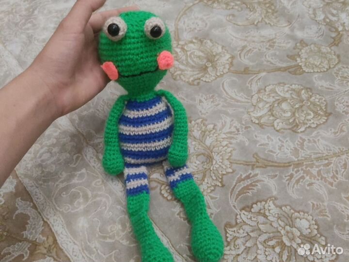 Игрушка вязанная 