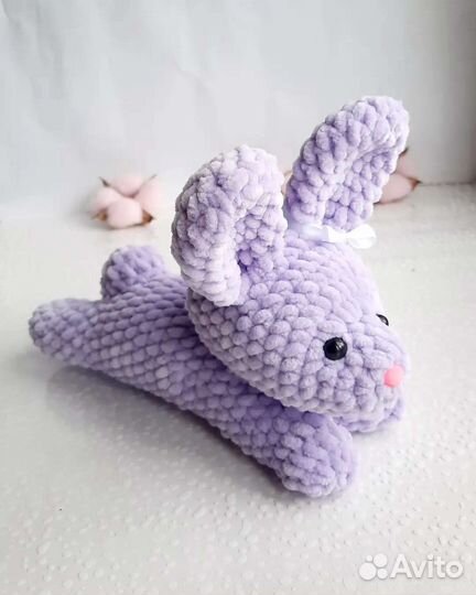 Зайчик мягкая игрушка вязаный