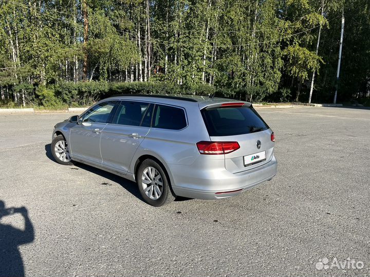 Volkswagen Passat 2.0 AMT, 2018, 208 230 км