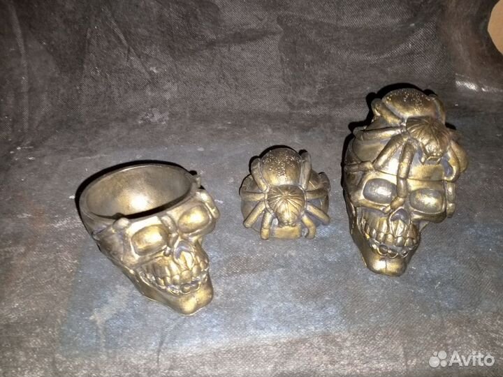 Пепельница череп