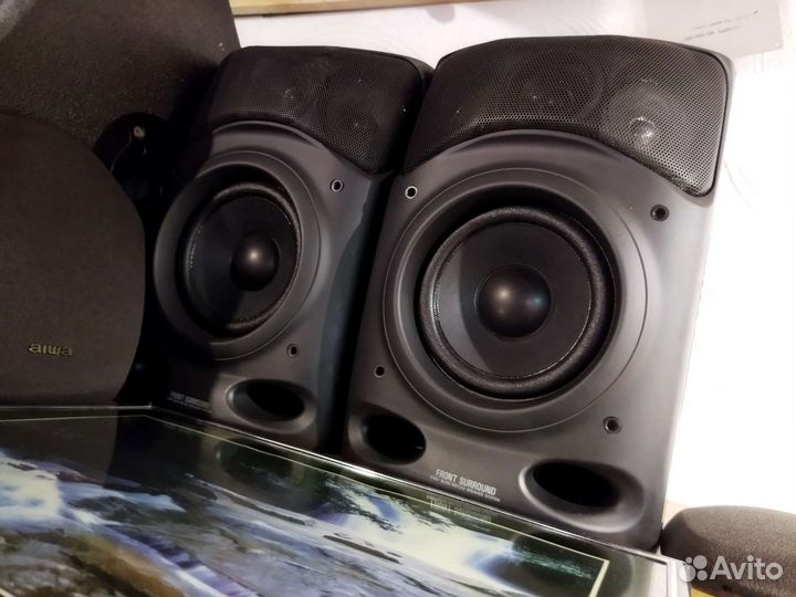 Колонки Aiwa SX-FN520