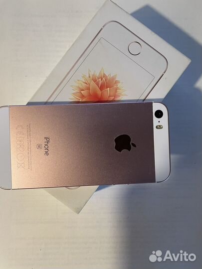 iPhone SE, 64 ГБ