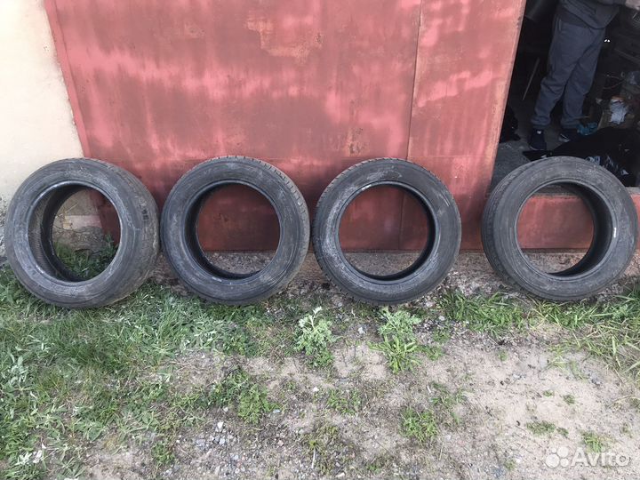 Toyo H19 215/60 R17
