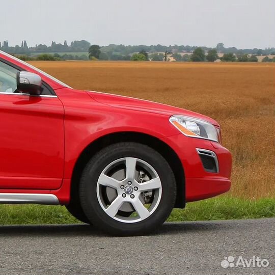 Крыло переднее правое в цвет Volvo XC60 (2008)