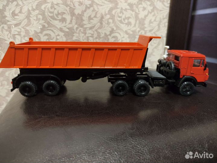 Камаз-5410 седельный тягач + полуприцеп самосвал