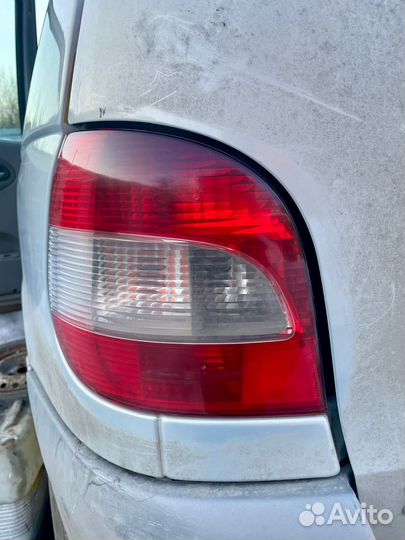 Задняя левая фара Renault Scenic 1 рестайлинг
