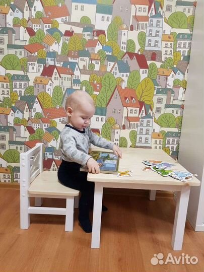 Детский стол и стульчик монтессори