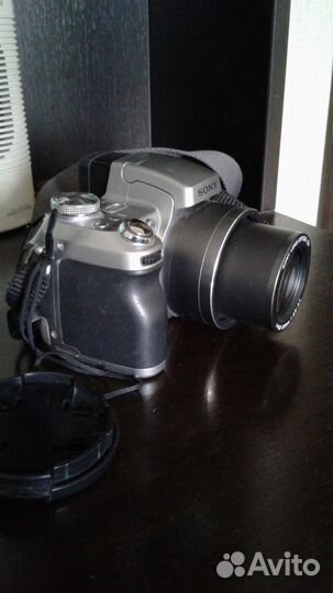 Цифровая фотокамера Sony Cyber-shot
