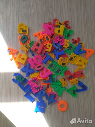 Магнитные буквы
