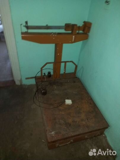 Весы напольные