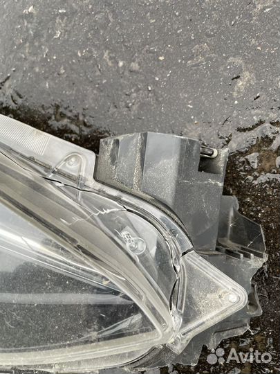 Фара правая mazda 3 bm