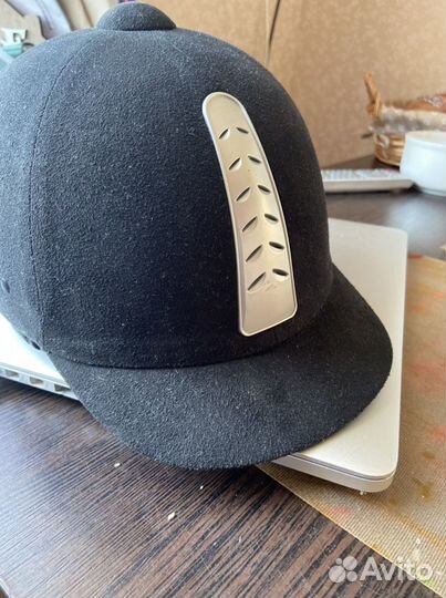 Шлем для верховой езды