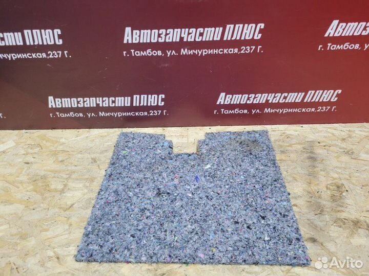 Шумоизоляция пола задняя правая LADA X-Ray