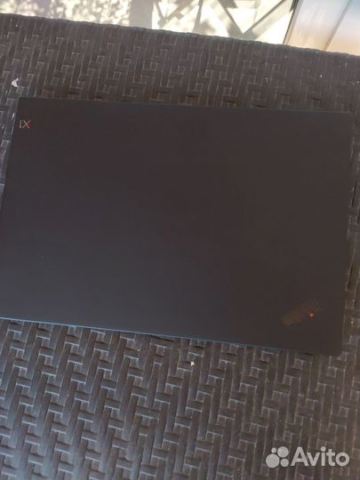 Lenovo thinkpad X1 extreme G2