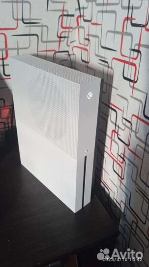 Игровая приставка xbox one s 1tb