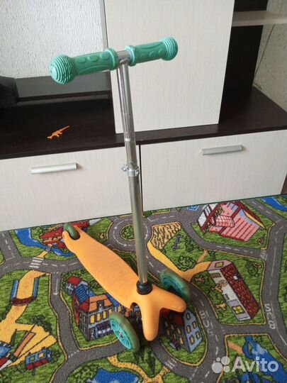 Самокат детский трехколесный бу