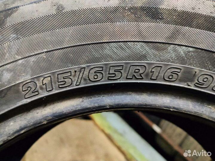 Kumho Solus KH17 215/65 R16