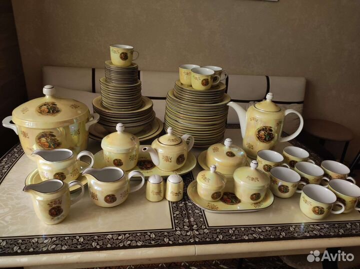 Сервиз чайный и столовый ГДР 
