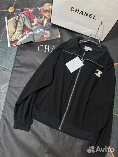 Спортивный женский костюм Chanel