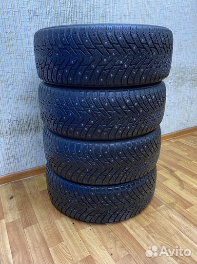 Nokian Tyres Hakkapeliitta 8 205/55 R16