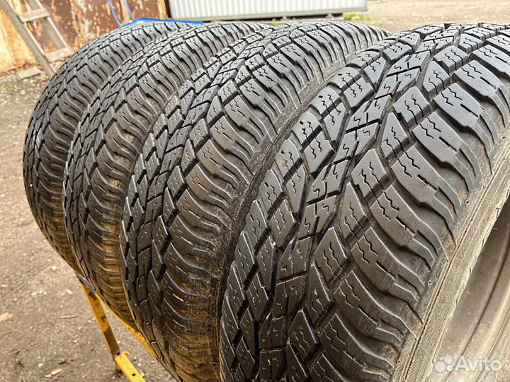 Всесез Toyo A/T 205/75 R15 + Диски Нива Шевинива