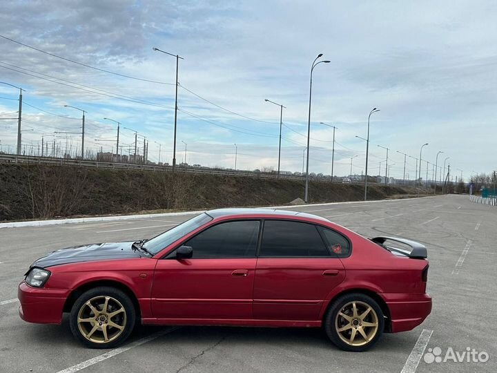 Subaru Legacy 2.0 AT, 1999, битый, 400 000 км