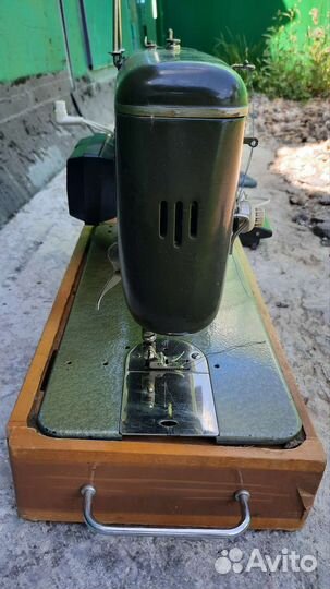 Швейная машина Veritas