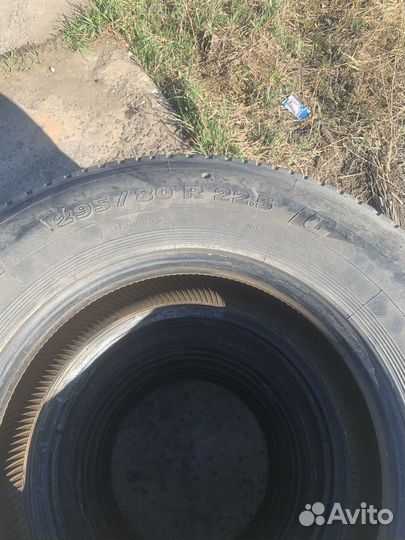 Шины 295 80 r22.5 б/у
