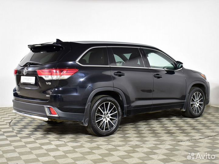 Toyota Highlander 3.5 AT, 2018, 82 333 км