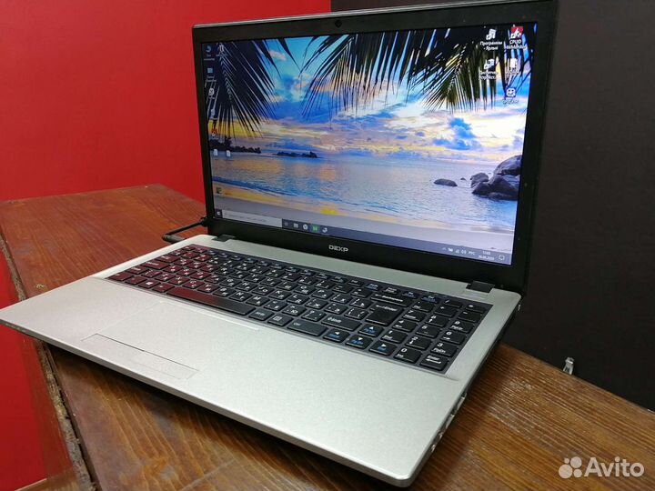 Игровой ноутбук i3 / GT740M /SSD+HDD