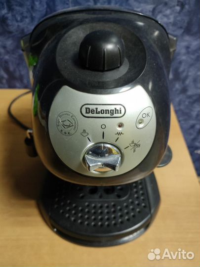 Кофеварка рожковая delonghi