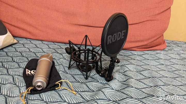 Студийный микрофон Rode NT 1 A