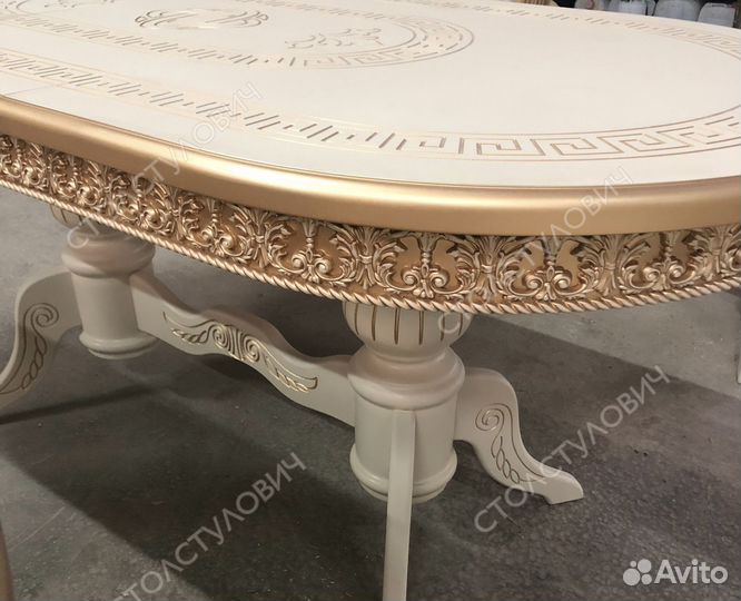 Столы и стулья