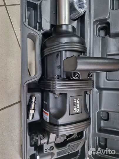 Пневмогайковерт ударный 1