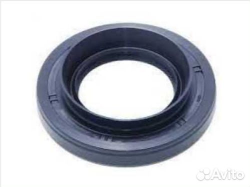 Сальник привода кпп левый Toyota