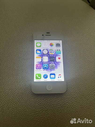 Телефон iPhone 4S