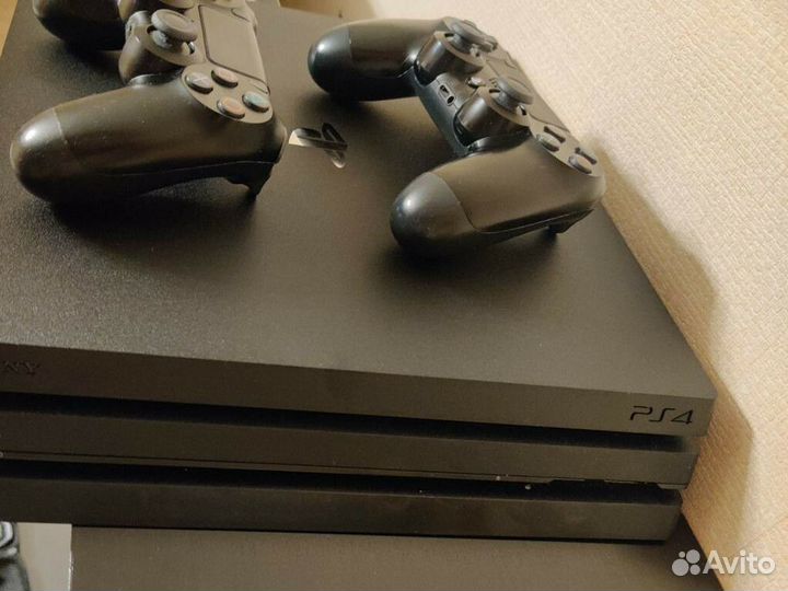Sony playstation 4 PS4 pro 1tb