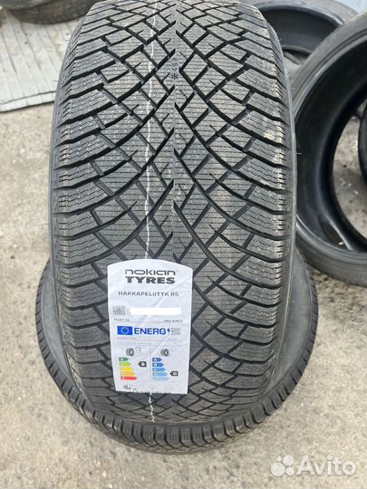 Nokian Tyres Hakkapeliitta R5 SUV 275/50 R22