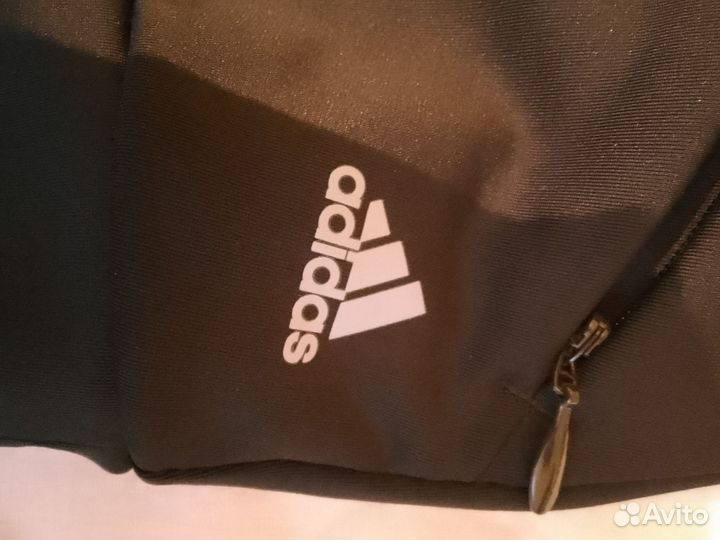 Спортивный костюм женский adidas