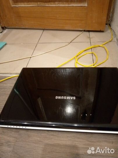 Ноутбук samsung r 520