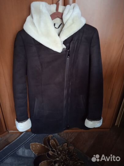 Продам дублёнку Р44-46 цена1500