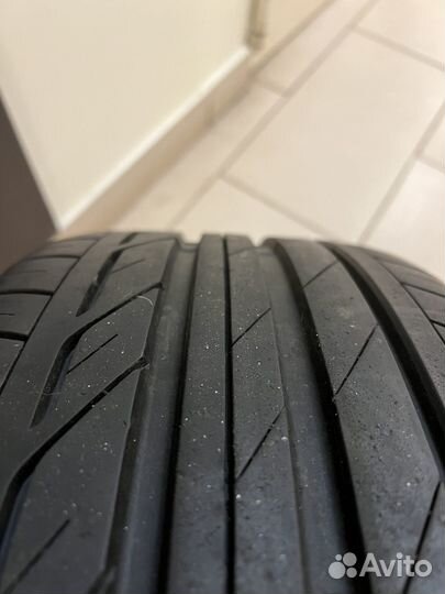 Bridgestone Turanza T001 2.25/45 R17